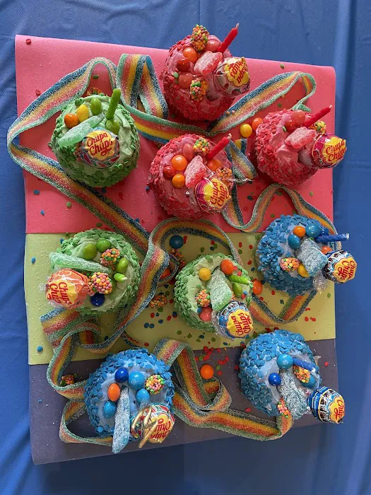Ricky's Bubbles &Sweets Shoppe Picture 5
