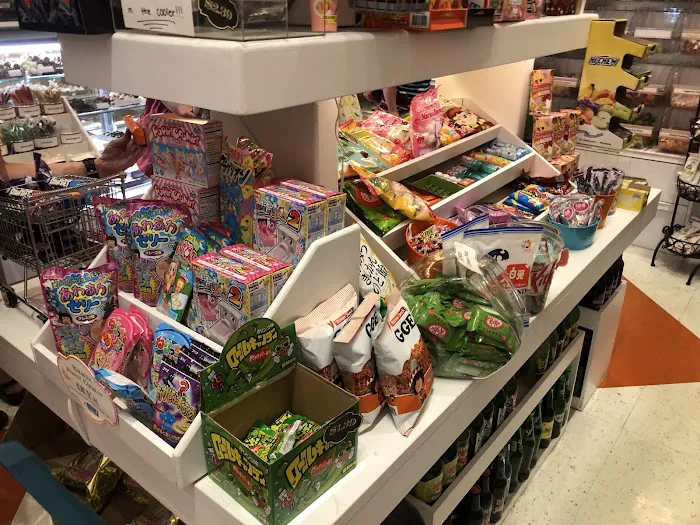 Ricky's Bubbles &Sweets Shoppe Picture 2