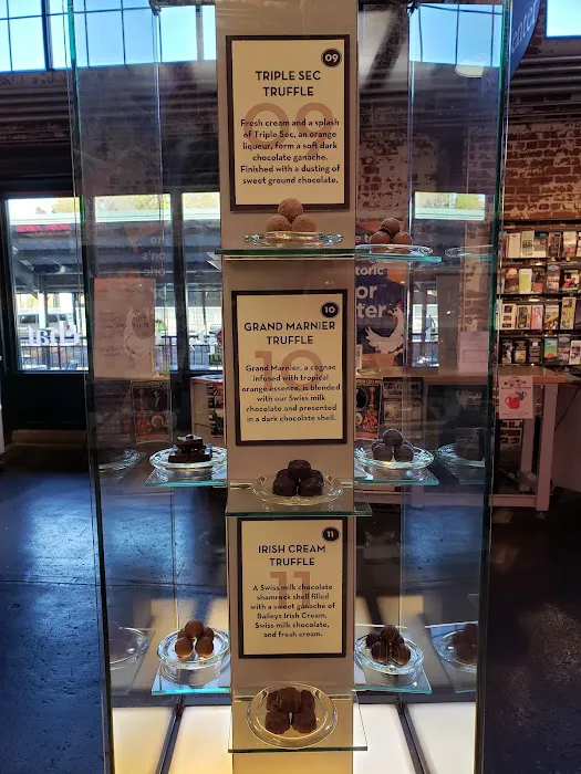 Holl's Handcrafted Swiss Chocolates Picture 7