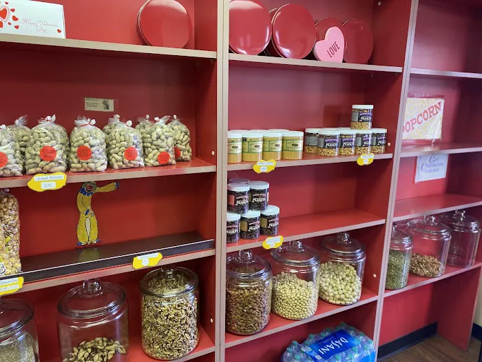 Peanut Shoppe Picture 9