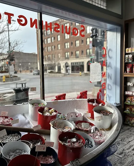 Squishington’s Candy Shop Picture 7