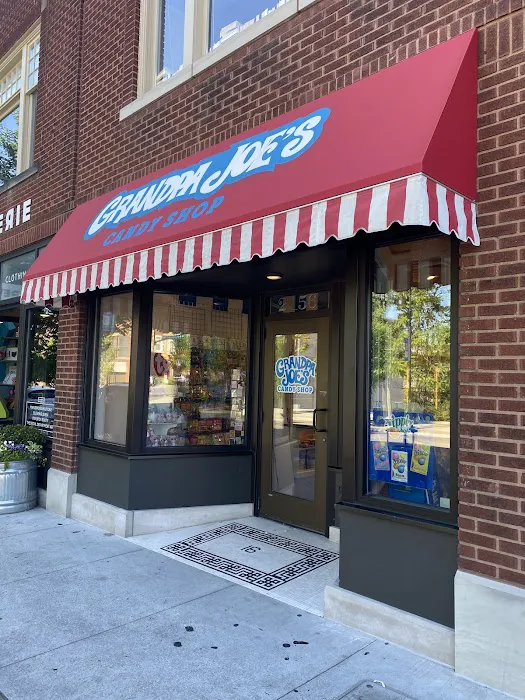Grandpa Joe's Candy Shop - Cuyahoga Falls, OH Picture 9