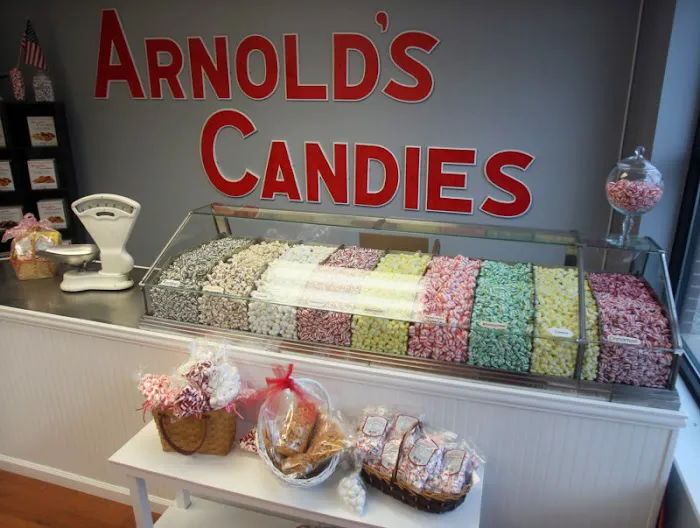 Arnold's Candies Picture 6