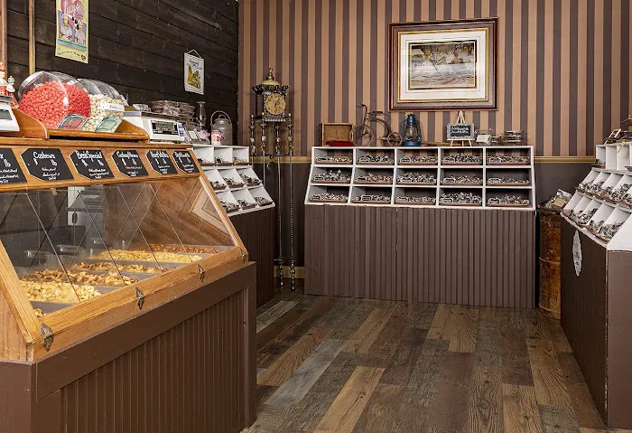 Ben Wollenberg Chocolates & Nuts Picture 7
