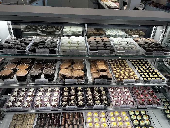 Nirvana Candy Company LLC Picture 4