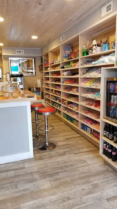 The Candy Bar Picture 9