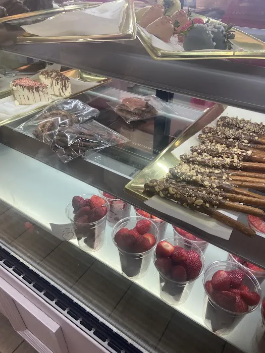 Strawberry By Lemon Picture 2