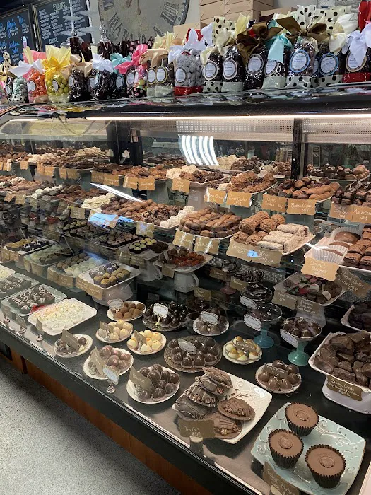 Love at First Bite Picture 5