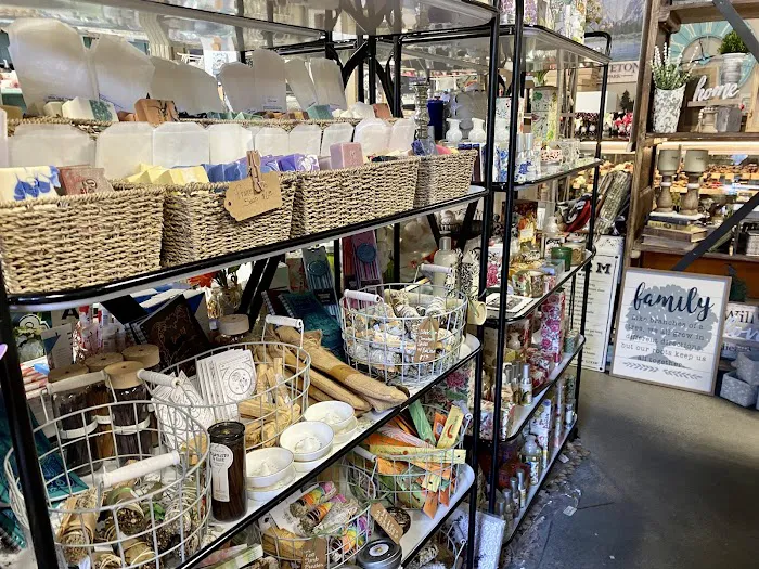 Love at First Bite Picture 7