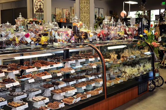 Love at First Bite Picture 2