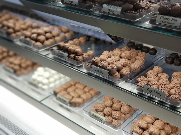Florence's Exquisite Chocolates & Candies Picture 4