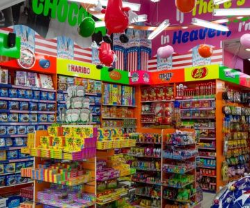 Exploring the Sweetest Candy Streets in America