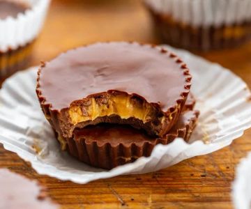 How to Make Easy Homemade Peanut Butter Cups
