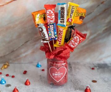 DIY Candy Jar Gifts for Special Occasions