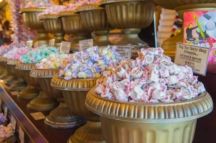 Exploring the Best Small Candy Shops in Texas