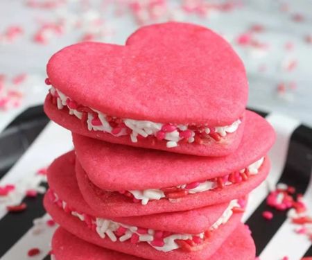 DIY Candy Recipes for Valentine's Day: Fun and Sweet Ideas for Your Loved Ones