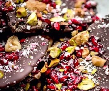 How to Make Easy Chocolate Bark for Holidays