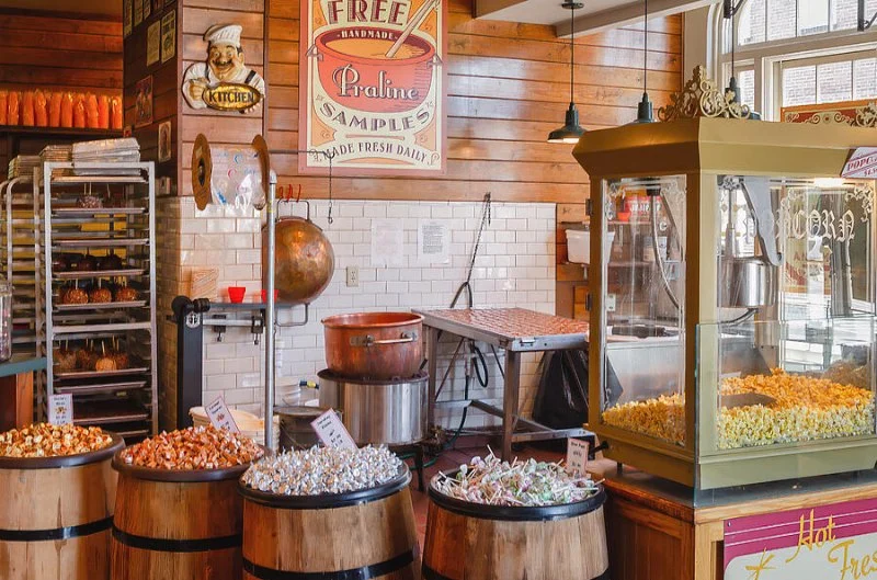 Exploring Retro Candy Shops in the Southern States