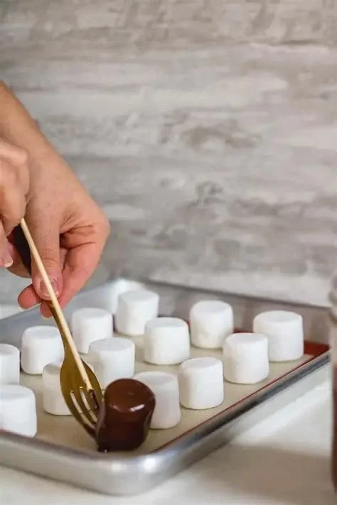 How to Make Homemade Chocolate-Covered Marshmallows