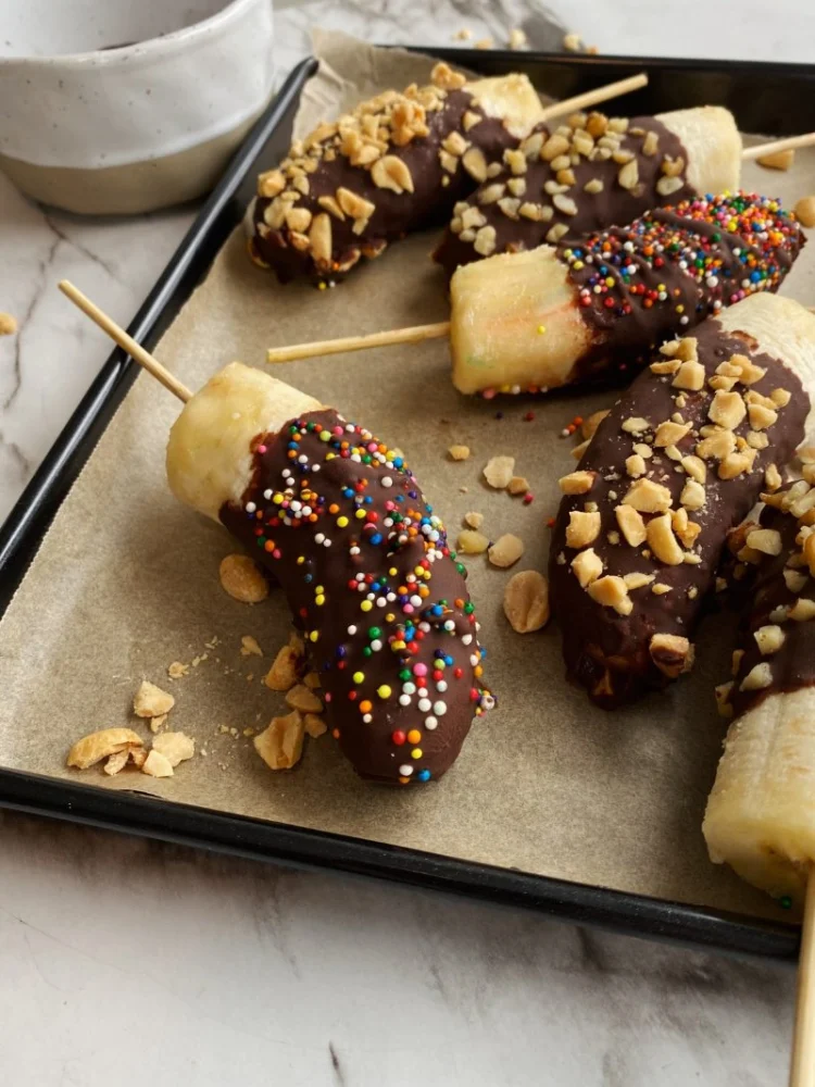 htmlCopy codeHow to Make Chocolate-Covered Banana Treats