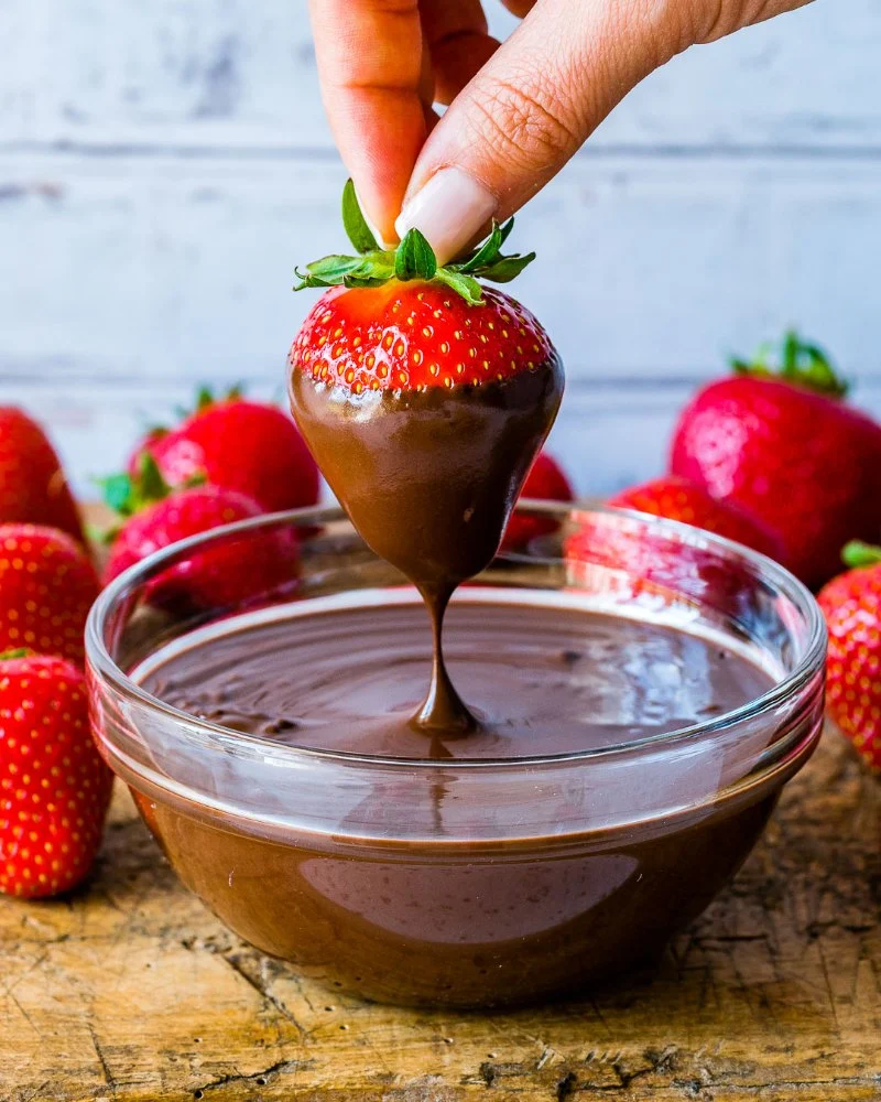 How to Make Easy Chocolate-Covered Strawberries