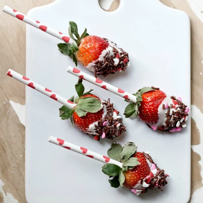 How to Make Chocolate-Covered Fruit Pops for Holidays