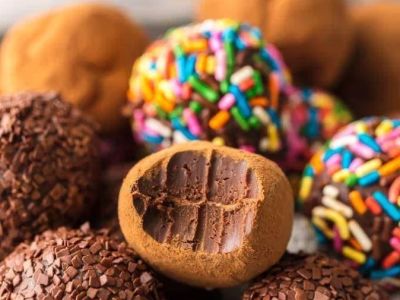How to Make Homemade Chocolate Truffles for Holidays