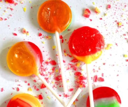 How to Make Easy DIY Lollipops at Home (Step-by-Step Guide)