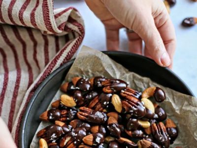 How to Make Homemade Chocolate-Covered Nuts