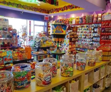 Exploring the Best Candy Shops in Houston