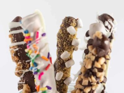 How to Make Chocolate-Covered Pretzel Rods at Home — Easy DIY Recipe
