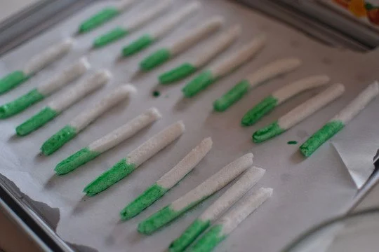 How to Make Candy Cigarettes (The Retro Kind)