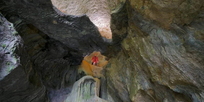 Best Candy for a Spelunking Trip: Cave Safe Snacks