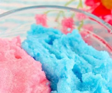 Why Candy Can Be Used to Make Lip Scrub (Sugar and Oil)